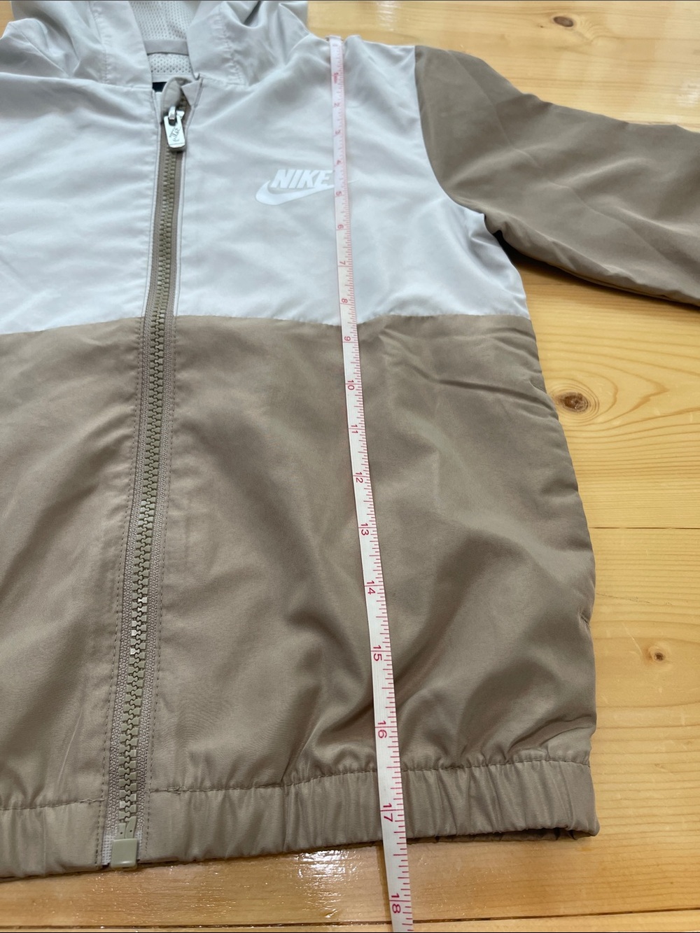 Nike Kids Windrunner Zip Hooded Windbreaker Jacket Colorblock Khaki Gray 4-5 YRS - Picture 3 of 13